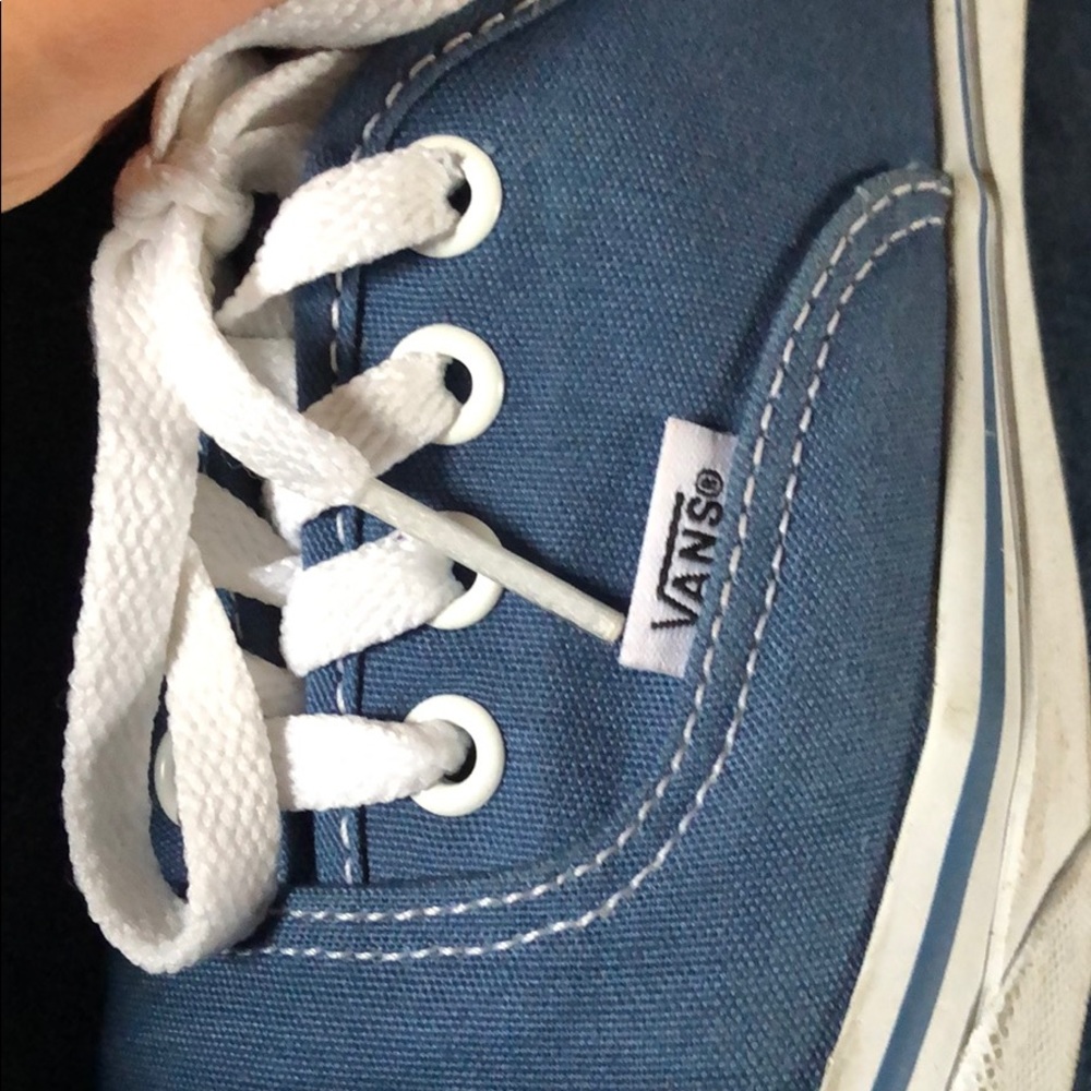 Vans - Picture 6 of 6